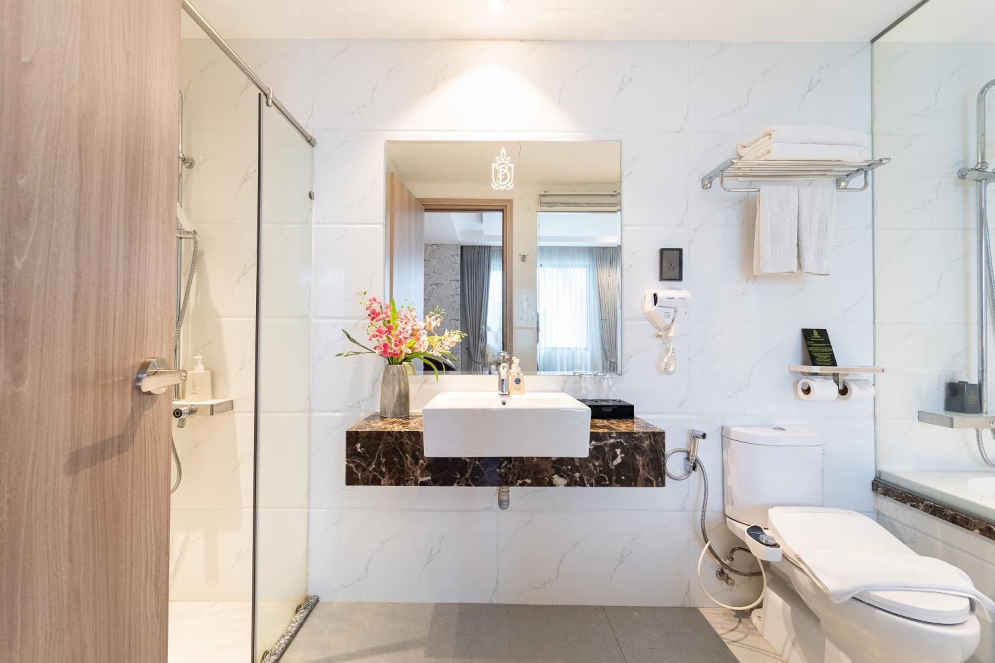 Nicecy Hotel Suites & Spa Ho Şi Min Cameră foto