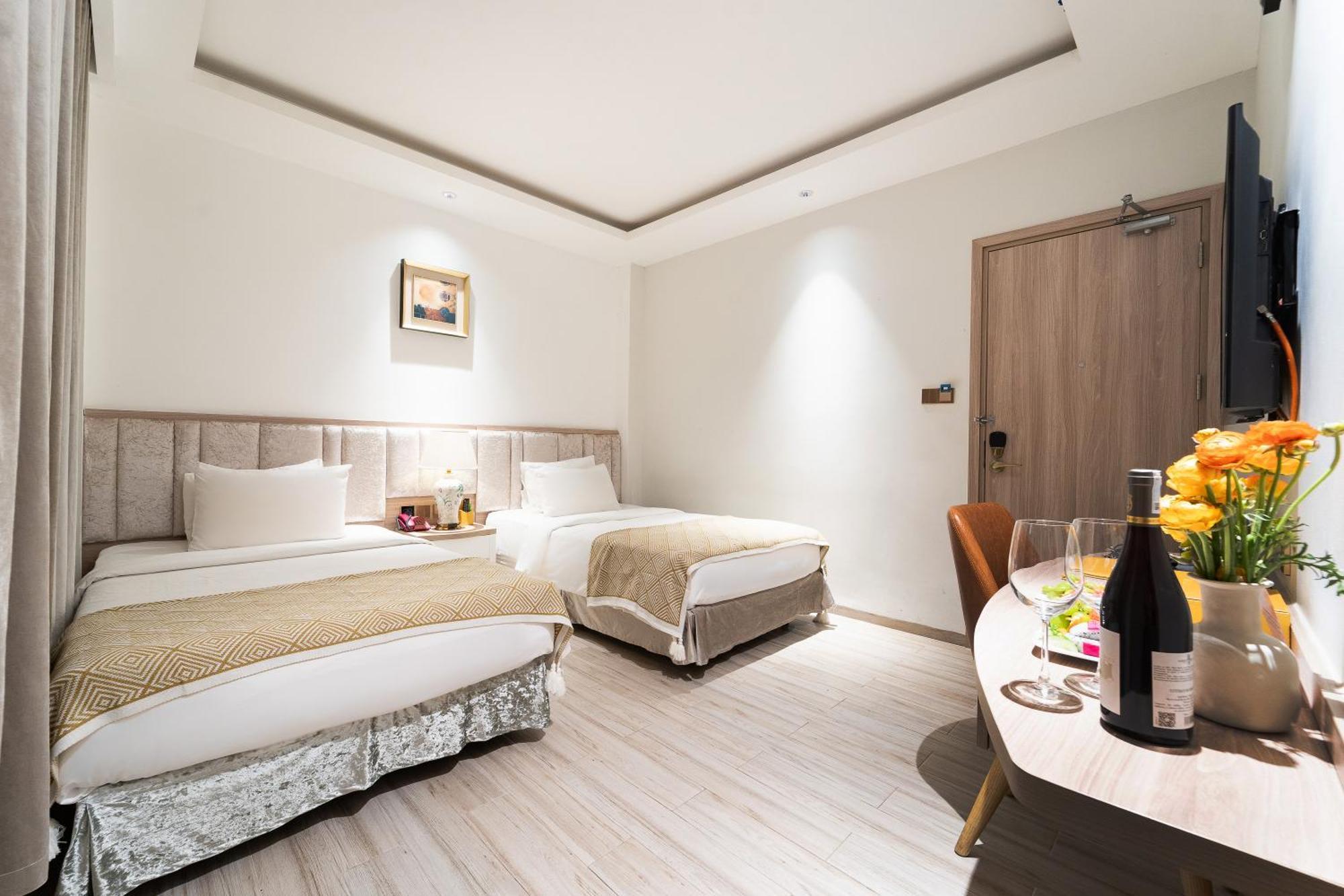 Nicecy Hotel Suites & Spa Ho Şi Min Exterior foto